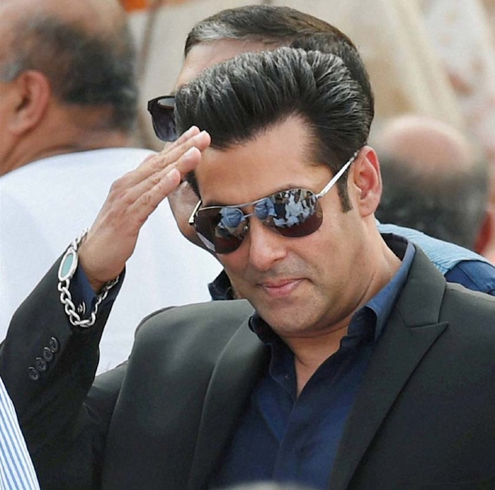 Salman Khan reserves Christmas 2019 for Sajid Nadiadwala’s Kick 2 – details inside इस बार ईद नहीं क्रिसमस पर रिलीज होगी सलमान खान की 'Kick 2'