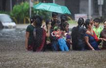 मुंबई वालों पर बारिश की मार, अब तक कुल 12 लोगों की मौत