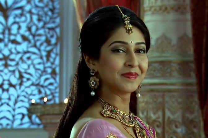 तस्वीरों में आप टीवी एक्ट्रेस सोनारिका भदौरिया को देख सकते हैं. 