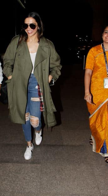 फिल्म के विवाद में रहने का अंदाज़ा आप इस बात से लगा सकते हैं कि इसके लिए फिल्म के डायरेक्टर को शूट के दौरान थप्पड़ तक लग चुके हैं.