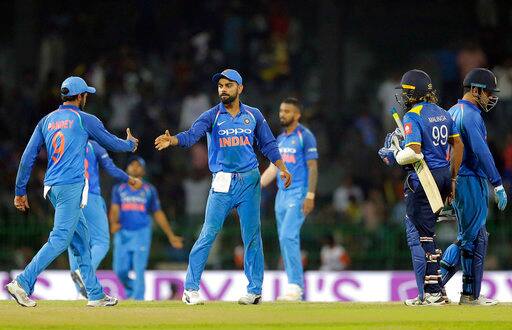 भारत पहले ही टेस्ट श्रृंखला 3-0 से जीत चुका है और उसके दबदबे को देखते हुए लग रहा है कि वनडे श्रृंखला भी 5-0 से अपने नाम कर लेगा.