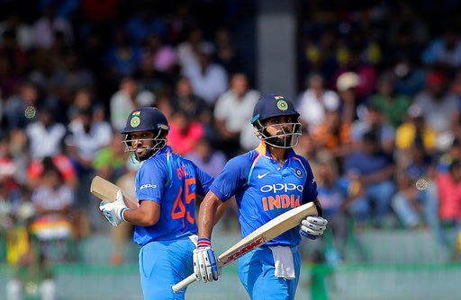 India tour of South Africa: Virat Kohli and Rohit Sharma won't play together, for now India Tour of South Africa 2021: कर्णधारपदावरून टीम इंडियात वाद? कसोटी मालिकेतून रोहित बाहेर, एकदिवसीय मालिकेबाबत विराटचा मोठा निर्णय