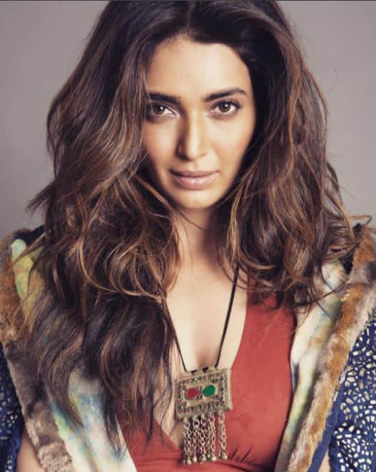  बताया जा रहा है कि उन्हें संजय दत्त की बायोपिक फिल्म में भी देखा जा सकता है. जिसकी शूटिंग अभी चल रही हैं. 