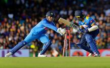 संगाकारा को पीछे छोड़ धोनी बने दुनिया के सबसे ज्यादा स्टंप करने वाले विकेटकीपर