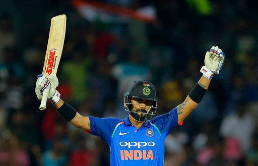 कोहली ने श्रीलंका के खिलाफ आर.प्रेमदासा स्टेडियम में खेले गए इस मैच में नाबाद 110 रनों की शतकीय पारी खेली. यह उनके वनडे करियर का 30वां शतक है. इस मैच में भारत ने श्रीलंका को छह विकेट से मात दी.