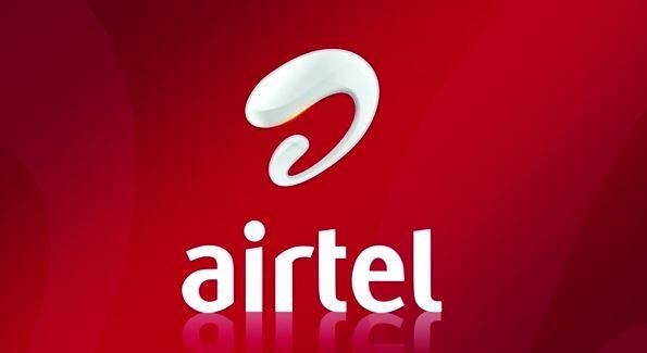 भारतीय टेलीकॉम इंडस्ट्री की सबसे बड़ी कंपनी एयरटेल ने अपने यूजर्स के कई नए रिचार्ज प्लान उतारे हैं. ये प्लान रिलायंस जियो को टक्कर देने के लिए हैं जिसमें 5 रुपये की कीमत से लेकर 399 रुपये तक का प्लान शामिल है. जियो के फ्री कॉल और सस्ते डेटा प्लान को काउंटर करने के लिए टेलीकॉम कंपनियों को सस्ते टैरिफ प्लान के जरिए कस्टमर्स को लुभाना पड़ रहा है. एयरटेल ने प्रीपेड ग्राहकों के लिए कौन से नए प्लान उतारे हैं ये हम आपको बता रहे हैं.