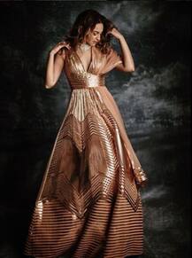 वेडिंग शूट में कवर गर्ल बनीं सोनाक्षी सिन्हा!