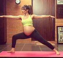  सेलिना से करीना तक इन सेलिब्रिटीज ने बेबी बंप की तस्वीरों से मचाई सोशल मीडिया पर \'खलबली\'