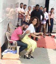 शूटिंग के दौरान जमकर मस्ती-मज़ाक करती पकड़ी गईं कंगना!