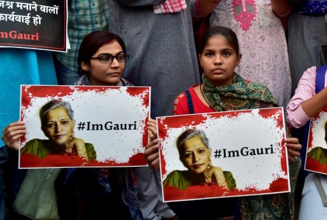 Gauri Lankesh Murder Case News And Update गौरी लंकेश मर्डर: अबतक गिरफ्त से दूर हत्यारे, अलग-अलग एंगल से जांच जारी