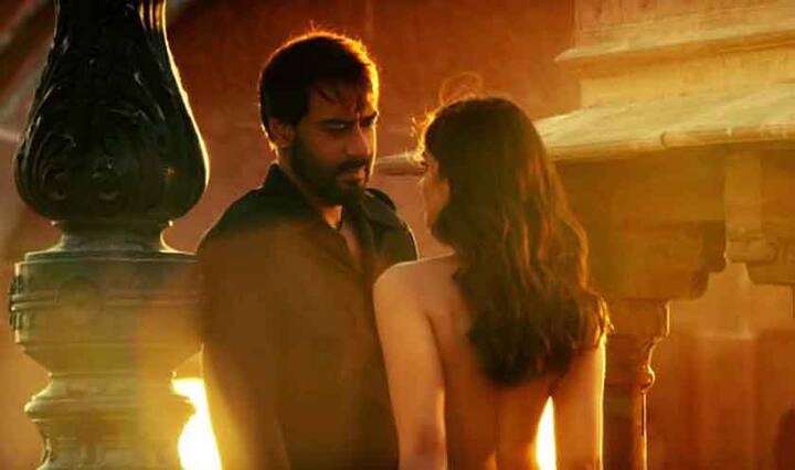 इस कमाई से अजय देवगन काफी खुश हैं. कुछ दिनों पहले उन्होंने सोशल मीडिया के जरिए फैंस को शुक्रिया भी कहा था. अजय ने ट्विटर पर लिखा था- बादशाहों को आप लोगों ने जो प्यार और सपोर्ट दिया है उसके लिए शुक्रिया. आप लोगों की तारीफ करने के अलावा हमारे पास देने के लिए कुछ और नहीं है.