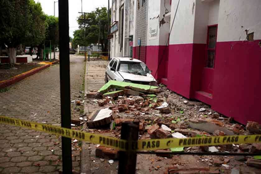 मैक्सिको में सदी के सबसे बड़े भूकंप की वजह से कम से कम 40 लोगों की मौत