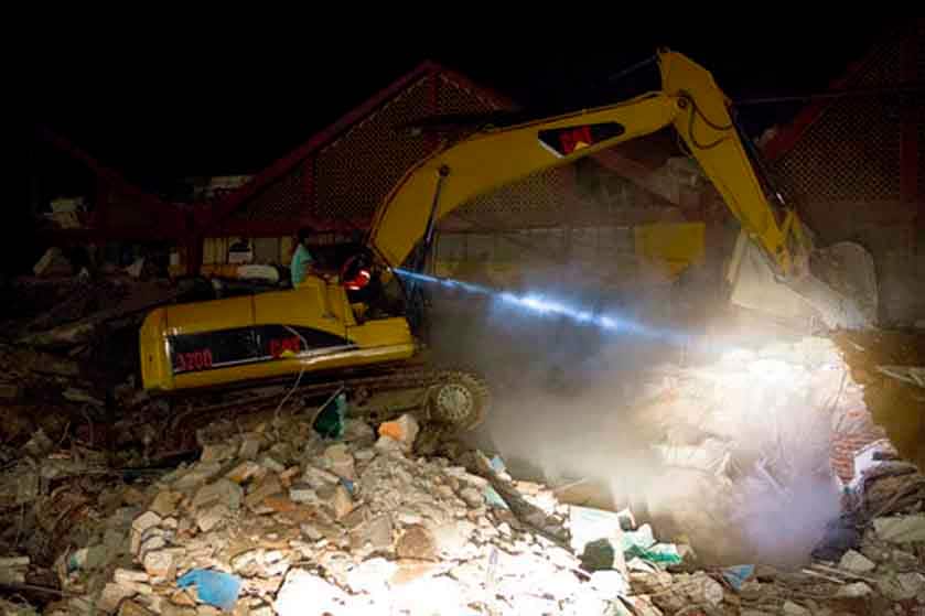 मैक्सिको में सदी के सबसे बड़े भूकंप की वजह से कम से कम 40 लोगों की मौत