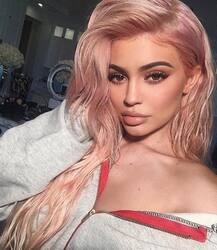 मैं रोजाना झींगा टैको खाती हूं : काइली जेनर