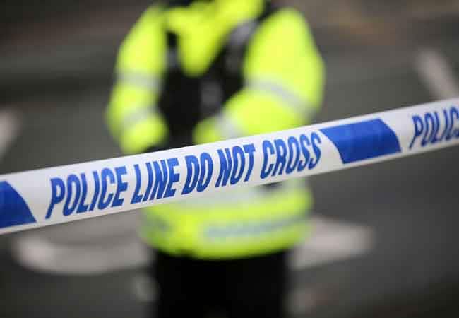 वॉशिंगटन: हाईस्कूल में हुई गोलीबारी में एक की मौत, तीन घायल Washington One Killed And Tree Injured In Gun Violence In A High School वॉशिंगटन: हाईस्कूल में हुई गोलीबारी में एक की मौत, तीन घायल