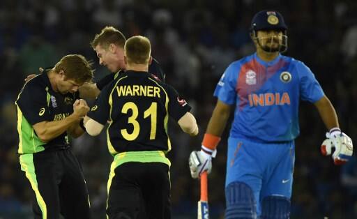 याद हो कि सुरेश रैना ने अक्टूबर 2015 के बाद से टीम इंडिया के लिए वन-डे मैच नहीं खेला है। जिसे अब लगभग 2 साल हो गए हैं. हालांकि उन्होंने इस साल की शुरुआत में टी20 इंटरनेशनल मैच जरुर खेला है.