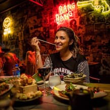 Brand Ambassador बनने के बाद Viral हुईं परिणीति की ये तस्वीरें!