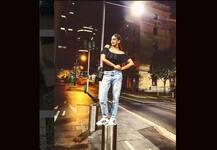 Instagram पर बदली-बदली फैंस की सोनाक्षी नज़र आती हैं!