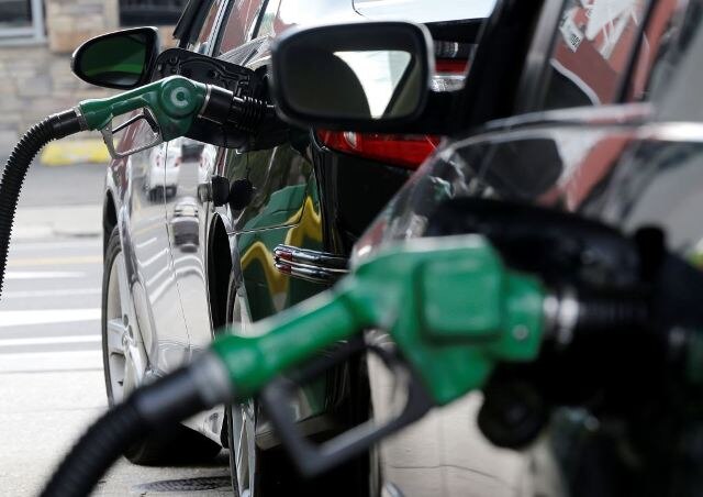 Finance Minister Arun Jaitley Petrol Diesel Prices पेट्रोल-डीजल के दाम घटाने को लेकर केंद्र ने राज्यों के पाले में डाली गेंद