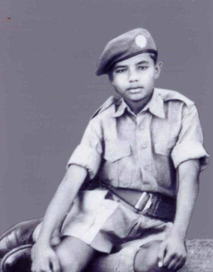  राष्ट्रीय कैडेट कोर के सदस्य के रूप में पीएम मोदी.