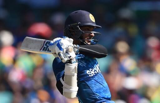 इससे पहले ये रिकॉर्ड सिर्फ श्रीलंका के कुमार संगाकारा के नाम दर्ज था.