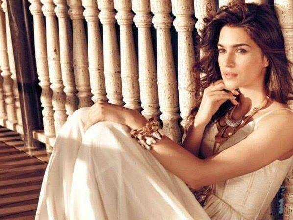 कृति ने अभिनय से लेकर 'बॉडी शेमिग' तक के बारे में बात करते हुए कहा, 