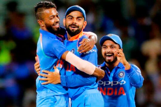 कोहली ने कहा,‘‘हार्दिक खुद पर भरोसा करते हैं, और उनकी पारी मैच का पासा पलटने वाली थी. उनके अंदर तीनों कौशल बराबर के हैं और हम उन्हें पाकर भाग्यशाली महसूस कर रहे हैं.’’