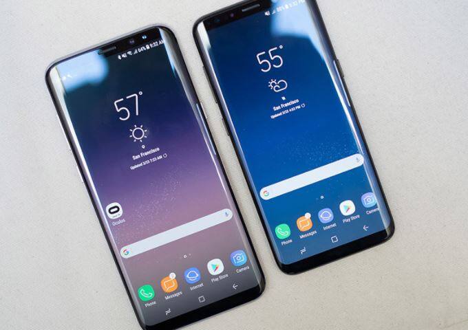 सैमसंग ने साल 2017 में अपने कारोबार में 1.4 फीसदी की वृद्धि दर्ज की है. कंपनी के प्रमुख मॉडल में 'एस' सीरीज और 'नोट' सीरीज के फ्लैगशिप स्मार्टफोन के अलावा 'ए' सीरीज और 'जे' सीरीज के एवरेज कीमत के मॉडल शामिल हैं. पिछले साल कंपनी ने कुल 7.98 करोड़ स्मार्टफोन की बिक्री की थी. 