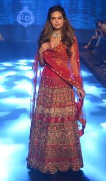 Tech Fashion Tour Season 3: इंस्टा क्वीन ईशा ने किया रैंप वॉक