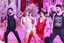 On Location: राम रहीम पर बन रही है फिल्म, हनीप्रीत के रोल में दिखेंगी राखी सावंत, देखें Pics