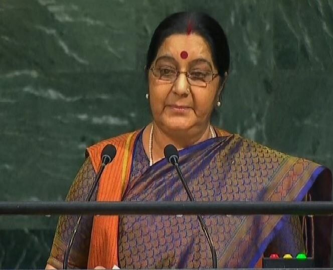 Live Sushma Swaraj Speech At United Nations General Assembly UN में सुषमा: भारत ने डॉक्टर, इंजीनियर, साइंटिस्ट पैदा किए, पाक आतंकी-जेहादी