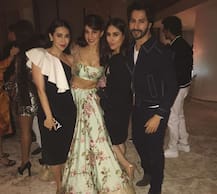 PICS : अंबानी के घर हुई पार्टी में लगा सितारों का मेला