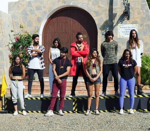 Khatron Ke Khiladi 8: क्या ये मशहूर टीवी अभिनेता बन गया है विजेता? Khatron Ke Khiladi 8: क्या ये मशहूर टीवी अभिनेता बन गया है विजेता?