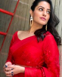 सीरियल \'ये है मोहब्बतें\' की \'शगुन\' ने इंस्टाग्राम पर शेयर की अपनी खूबसूरत तस्वीरें