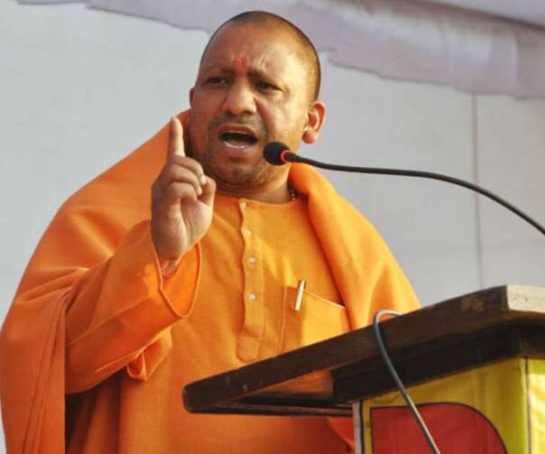 yogi asks to choose between suheldev and gajnavi पिछड़ा वर्ग सम्मेलन में बोले योगी- आप तय करें सुहेलदेव के साथ हैं या गजनवी के साथ