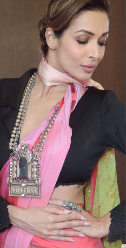   पिछले साल दोनों ने कोर्ट में तलाक के लिए अर्जी लगाई थी जिसे कोर्ट की मंजूरी मिली थी.