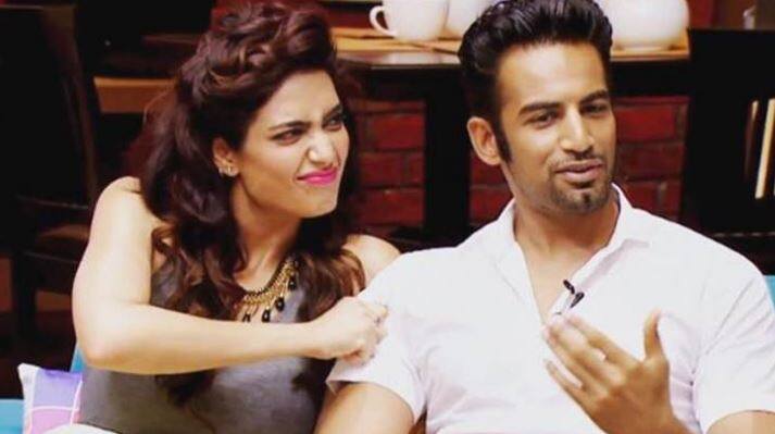 'बिग बॉस 8' की कंटेस्टेंट करिश्मा तन्ना पूरे सीजन के दौरान उपेन पटेल से नजदीकियों के चलते चर्चा में रही. उपेन पटेल ने शो के दौरान ही करिश्मा को प्रपोज किया था और सीजन खत्म होने कुछ समय बाद तक दोनों का रिश्ता कायम रहा. इन दोनों ने बिग बॉस के बाद नच बलिए जैसे रिएलिटी शो में कपल के तौर पर एंट्री ली, पर अब इन दोनों एक्स कंटेस्टेंट के रास्ते अलग हो चुके हैं.