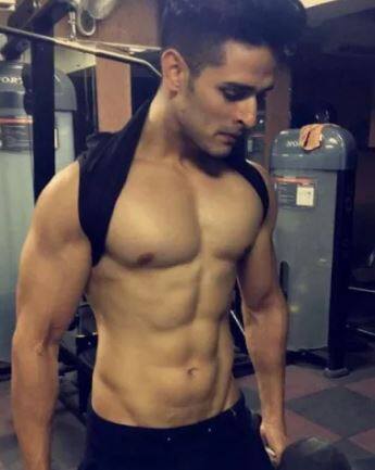 एमटीवी के मशहूर शो 'रोडीज' से फेम हासिल करने वाले प्रियंक शर्मा बिग बॉस के घर में सेलिब्रिटी कंटेस्टेंट बनेंगे.