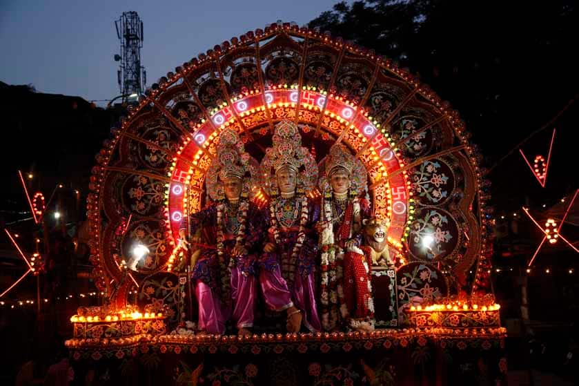 आज देश मना रहा है विजयादशमी, लालकिला मैदान में रावण दहन कार्यक्रम में पहुंचेंगे पीएम