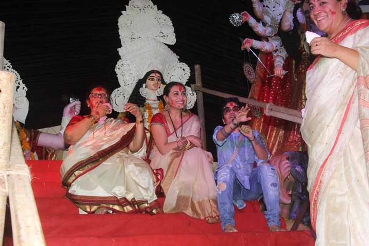 आगे देखिए कुछ और भी तस्वीरें
