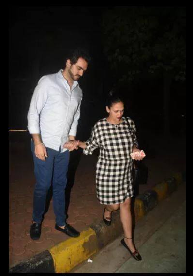  ईशा बताती हैं कि प्रेग्नेंसी के बाद से उनको काफी मूड स्विंग हो रहे हैं. ऐसे में भरत उनकी सारी बाते मानते है और उनकी काफी देखभाल करते हैं.