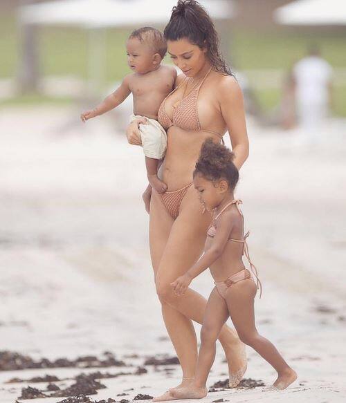 बताते चलें कि साल 2016 के अक्टूबर महीने में उनके साथ लूट की एक घटना हुई थी. इसके बाद वे लंबे समय तक लाइमलाइट से दूर रहीं और सोशल मीडिया पर भी पहले से काफी कम एक्टिव रहीं.