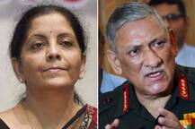 डोकलाम के करीब फौज जमा कर रहा है चीन, कल सिक्किम के दौरे पर रक्षा मंत्री और आर्मी चीफ