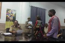 अलीगढ़: पीड़िता ने बलात्कारी का कटा कान दिखाया तब जाकर थाने में दर्ज हुआ केस