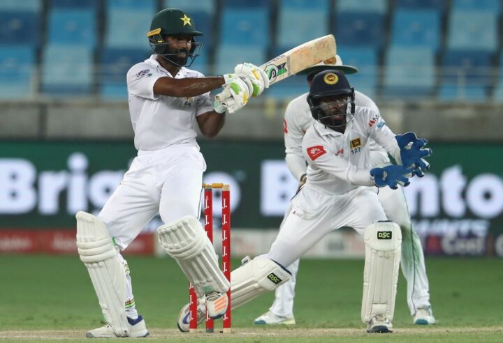 Asad Shafiq And Sarfraz Ahmed S 146 Run Stand Takes Pakistan Into The Final Day Needing 119 Runs With 5 Wickets Left SLvsPAK: श्रीलंका के क्लीनस्वीप के सपने में रोढ़ा बने सरफराज़ और असद