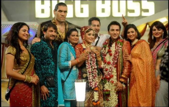 आंचल उसी बिग बॉस का हिस्सा थीं जिसमें श्वेती तिवारी विजेता बनीं. बिग बॉस के घर के अंदर करीब 10 हफ्तों तक रहना उनके लिए में कामयाबी भरा था.
