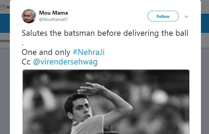 मोउ नाम के यूज़र ने लिखा, 'बल्लेबाज़ों को गेंद करने से पहले सेल्यूट सिर्फ और सिर्फ नेहरा जी ही कर सकते हैं.'