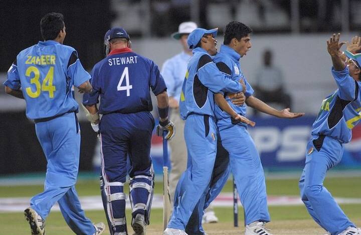 उन्हें डरबन में 2003 विश्व कप में इंग्लैंड के खिलाफ 23 रन देकर छह विकेट लेने के लिये याद रखा जायेगा. बीमार होने के बावजूद उन्होंने उस मैच में यह प्रदर्शन किया था.