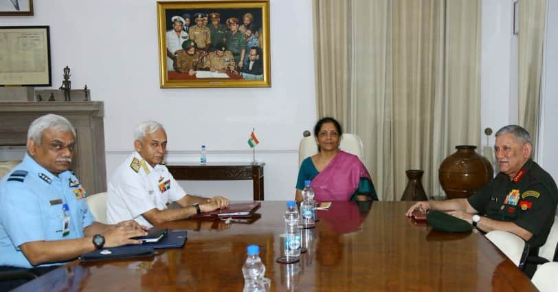 Defence Minister Nirmala Sitharaman To Visit Andaman For Diwali तीनों सेनाओं के कमान में दिवाली मनाएंगी रक्षा मंत्री निर्मला सीतारमण