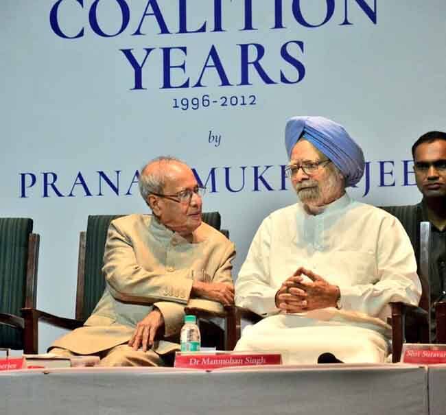 Would The State Machinery Dare To Arrest A Muslim Cleric During Eid Festivities Pranab Mukherjee On His Book जब प्रणव मुखर्जी ने पूछा ‘क्या धर्मनिरपेक्षता का पैमाना सिर्फ हिंदू संत-महात्माओं तक सीमित है’